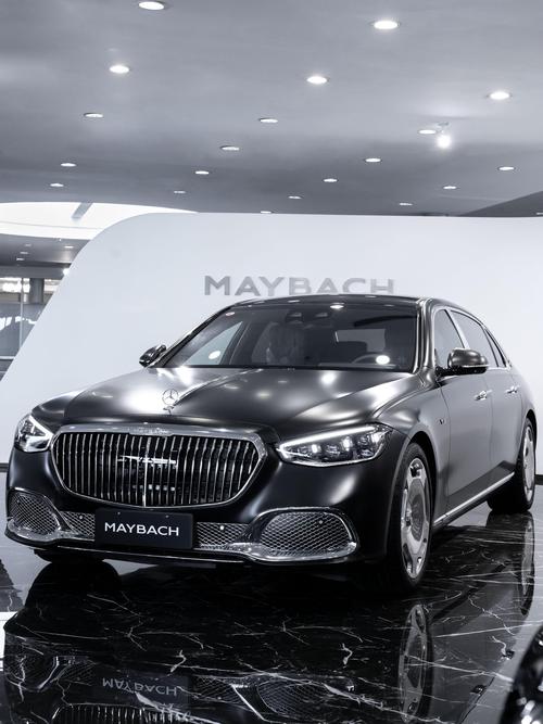 佛山249岚图汽车的售后服务让用户无忧出行，迈巴赫未来的豪华车趋势